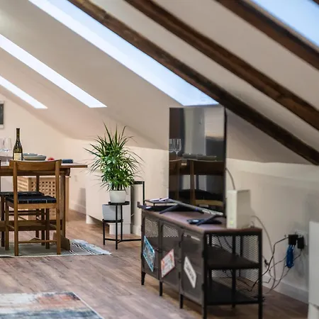 公寓 The Belfort Townhomes - Lux Loft 贝尔格莱德