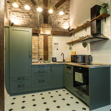 The Belfort Townhomes - Lux Loft *